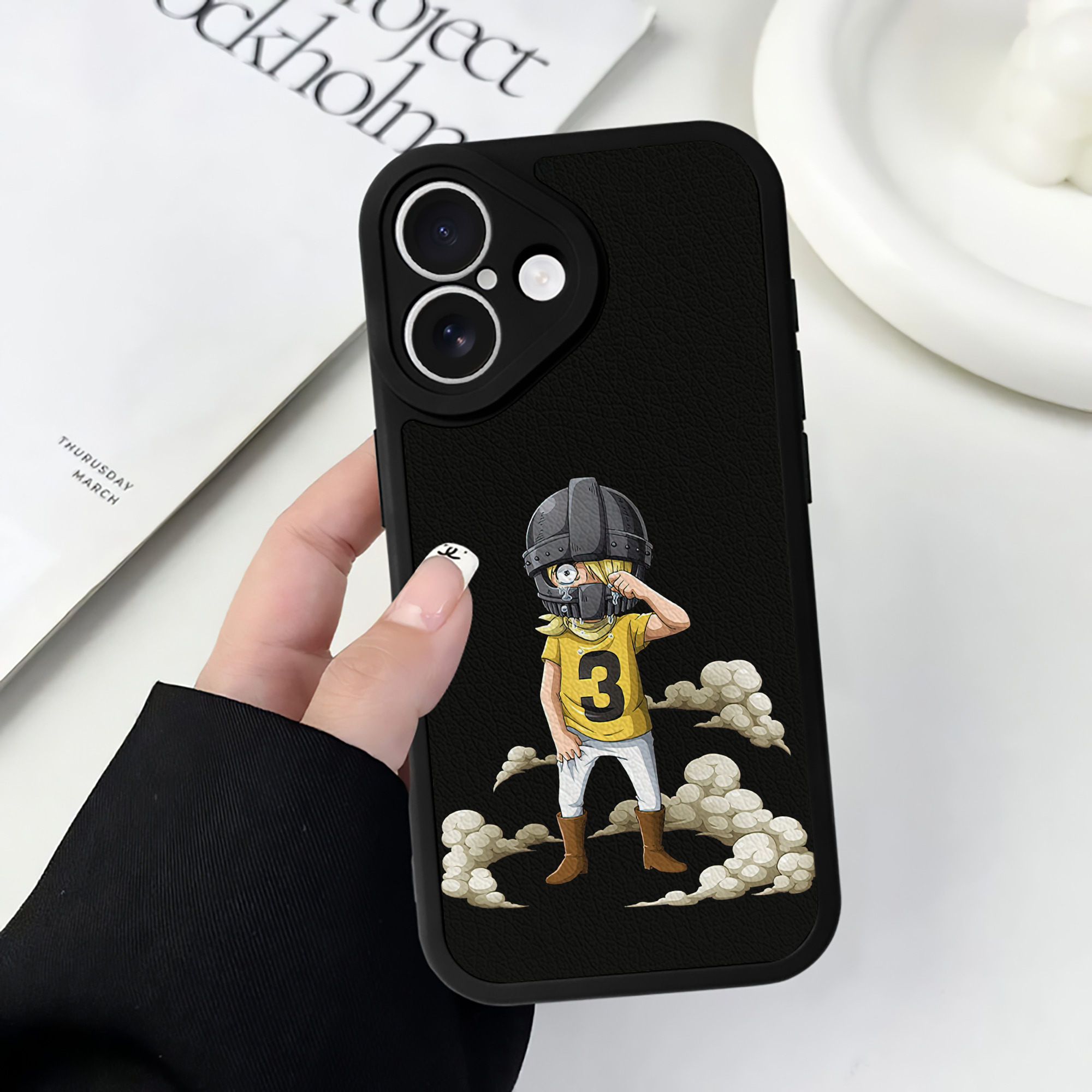 （画像用） ワンピース サンジ ONE PIECE Sanji 【iPhone 16シリーズ対応】シリコンスマホケース（レザー調） 材質：シリコン